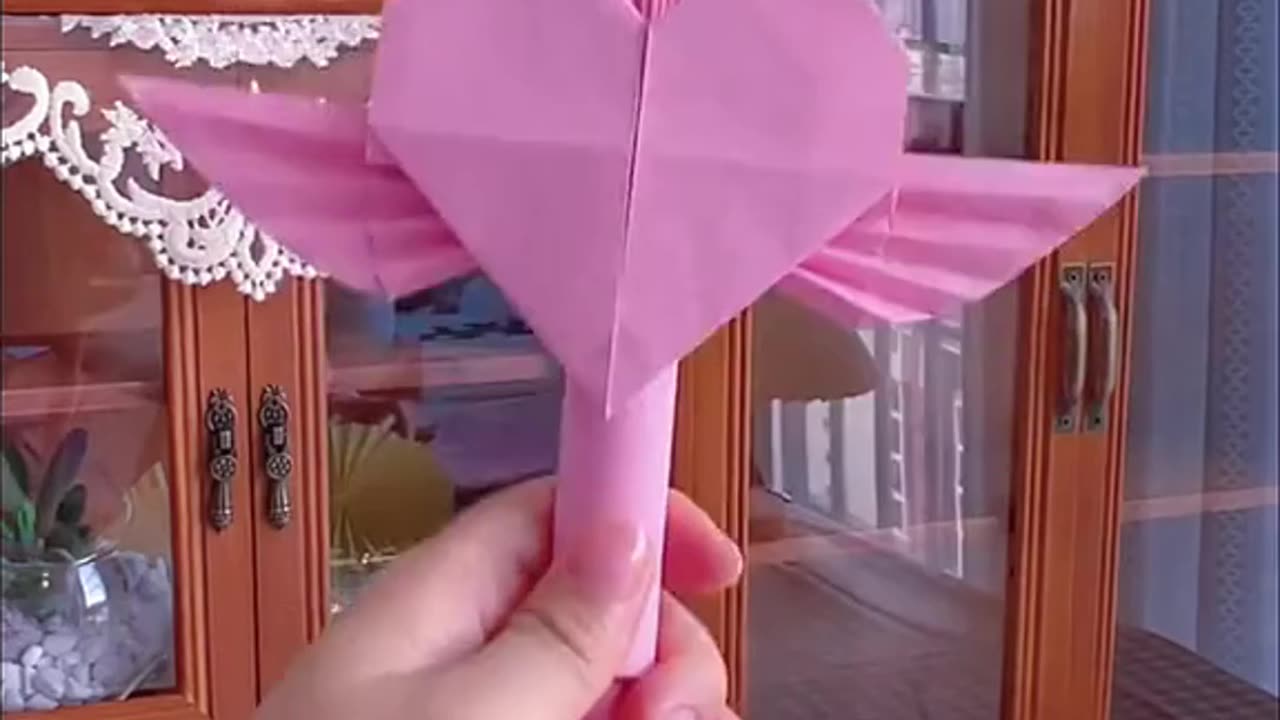 DIY Hand Made Paper Fan #DIY #craft #handmade