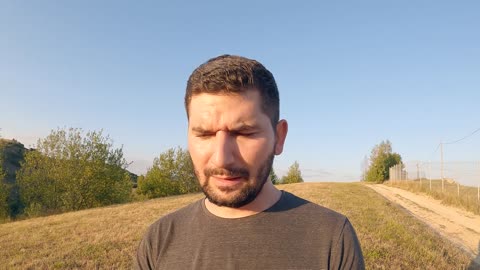 Dumnezeu dă doi bani pe pachetul tău religios