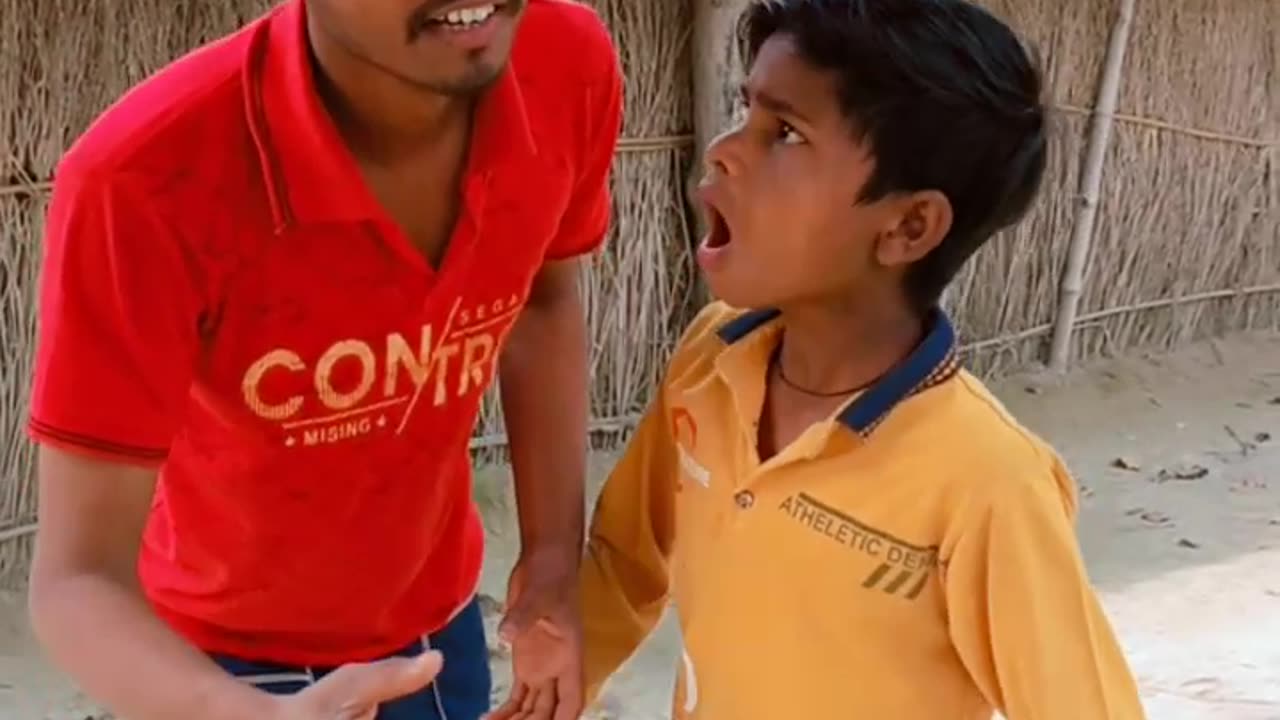 😁😂दम है तो हंसी रोक के दिखाओ comedy short #comedy #trending #youtube #viral #shorts #shortsfeed