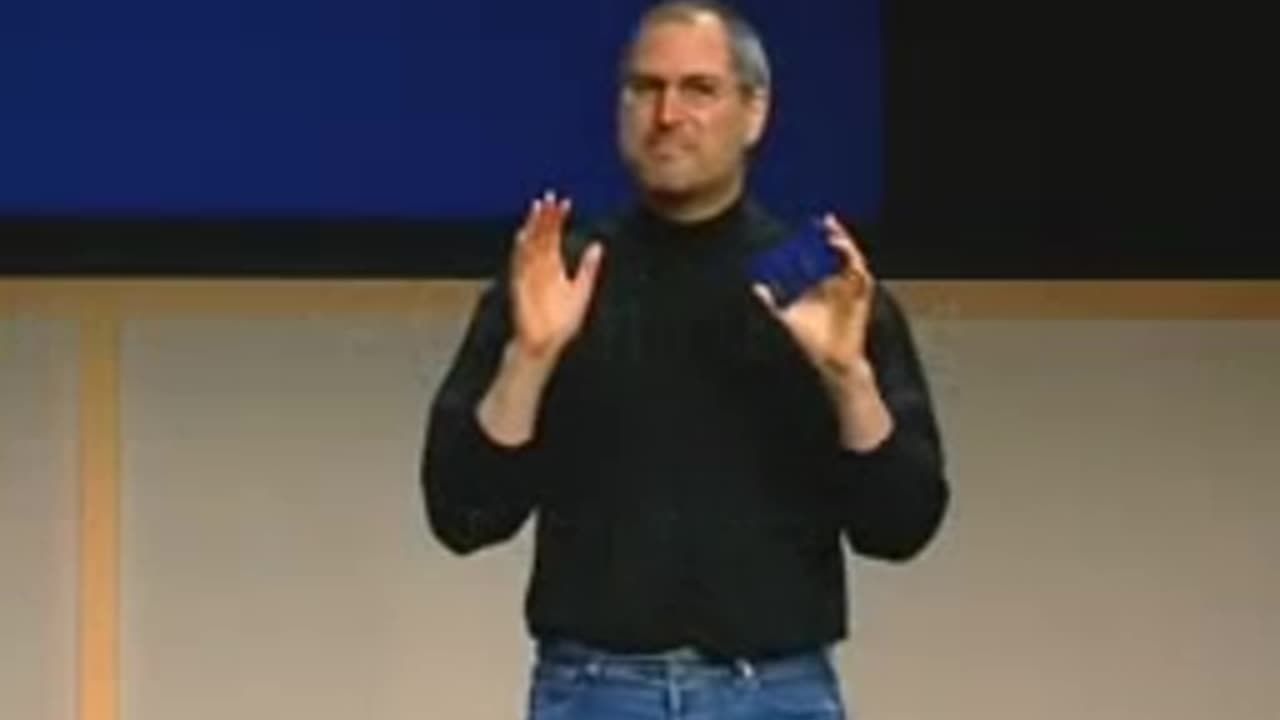 Apple - Steve Jobs introduces the iPod - 2001