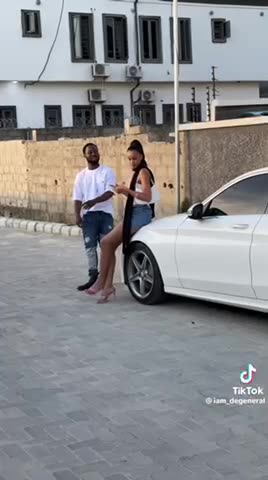 Truly he is not her type 😂💔