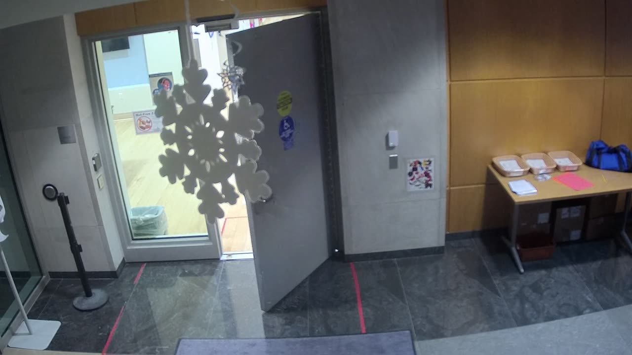8616OHOB0101B12_2021-01-06_14h18min20s693ms.mp4