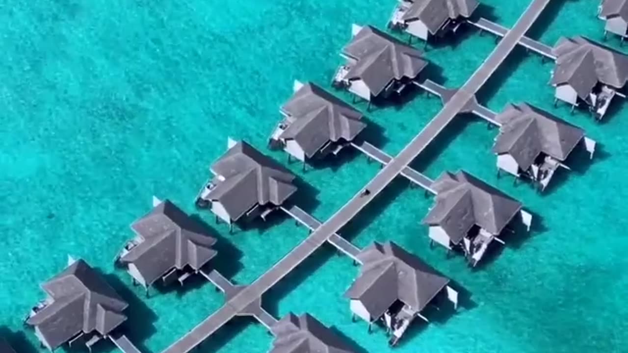 Alone day in middle of the ocean