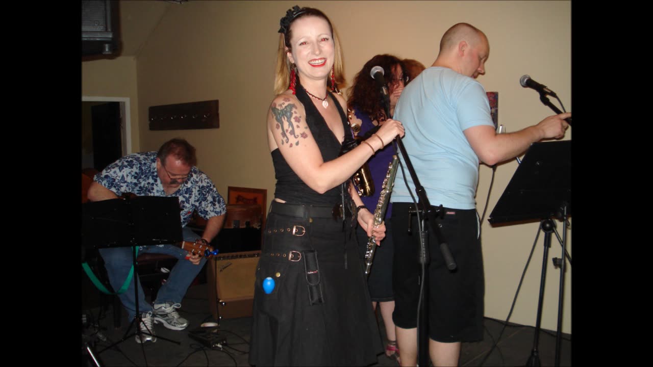 Landslide live cover by Deana-D and her band