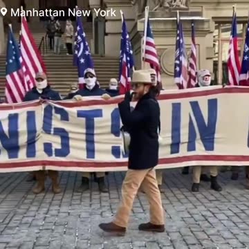 · 🚨· MORE: The Patriot Front group demonstrating at the National Archives in New York City.