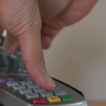 Smart Ways to Cut Expenses Without Sacrificing Joy