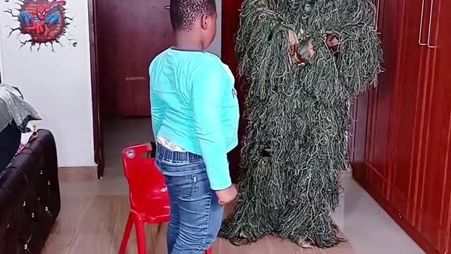 FUNNY VIDEO GHILLIE SUIT TROUBLEMAKER BUSHMAN PRANK try not to laugh Family The