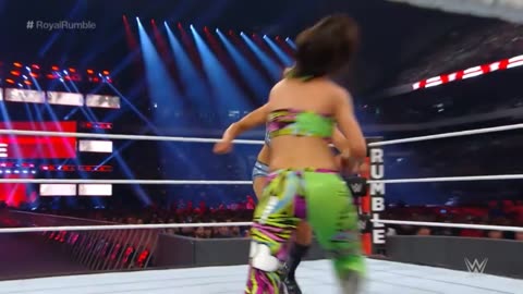 Bayley vs Charlotte flair