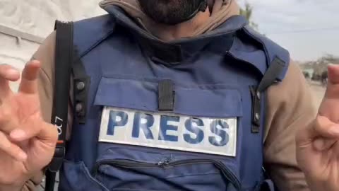 ►🚨🇮🇱⚔️🇵🇸 At "Welcome to Gaza" gate Israeli snipers are shooting anyone trying to enter Gaza
