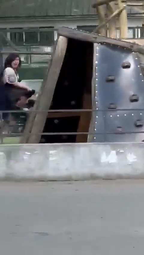 ADULTS AND YOUNG CHILDREN🚸ATTACKED AT PLAYGROUND IN FRANCE🆘🚨💫