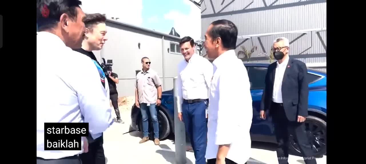 president jokowi meets elon musk at spacex United States