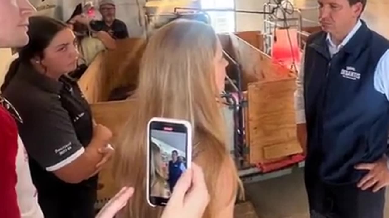 BrandieWithABee - We are all the girl in black. 🤣🤣🤣 I'm so voting Trump