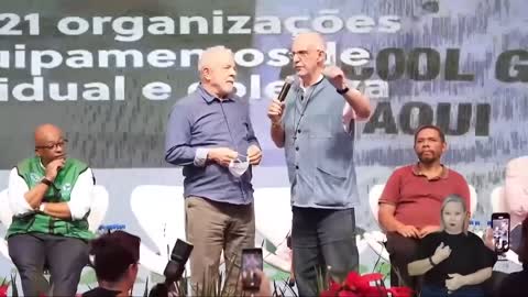 Lula participa de evento com catadores em São Paulo | AFP