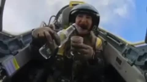 Kdepak Rusové ty si umějí nalévat v každé poloze