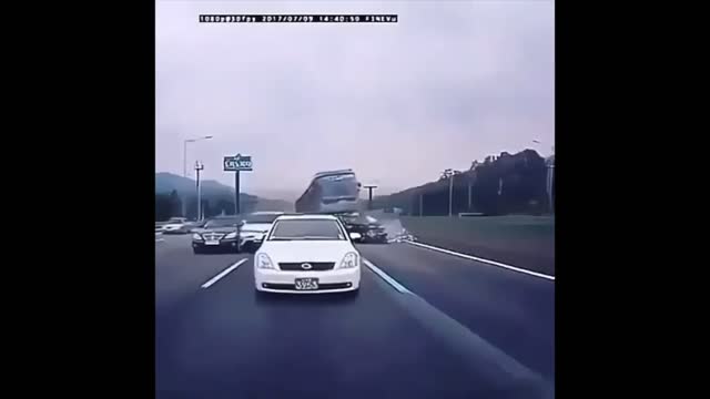 Car Crashes caught on cam#4