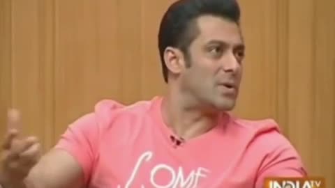 Salman khan kitna kmaty hein