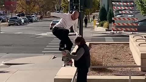 Skateboarders are the worst #Skateboarding #security #beef #fail #funny #stupid