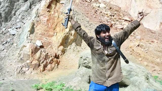 Sholay spoof, rajasthani video, comedy video, funny video,