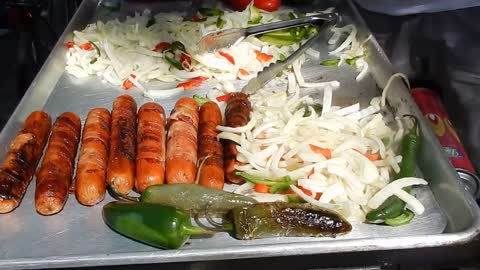 Street food in Los Angeles: hot dogs