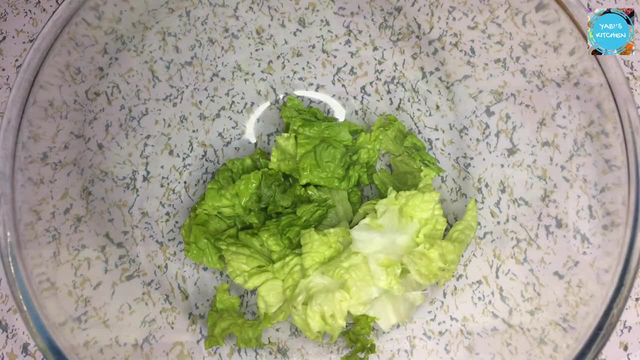 QUICK AND EASY LETTUCE SALAD RECIPE