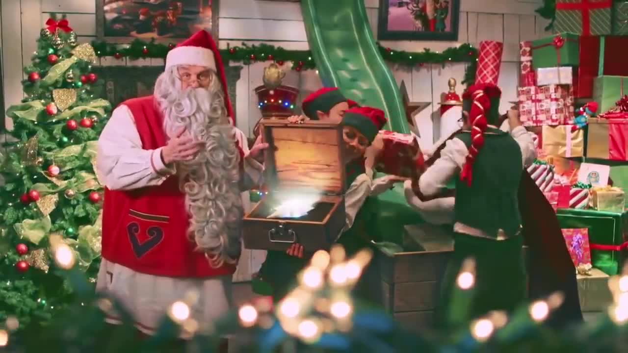 VIDEO FROM SANTA LEAVING THE NORTH POLE | Watch Santa Take Off From The North Pole