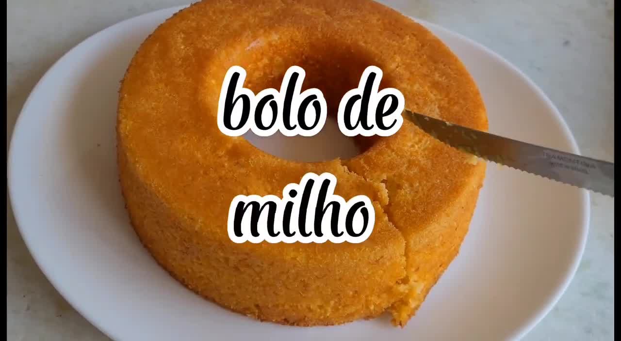 bolo de milho, muito fácil de fazer não vai trigo e fica uma delícia #Comida Boa !!