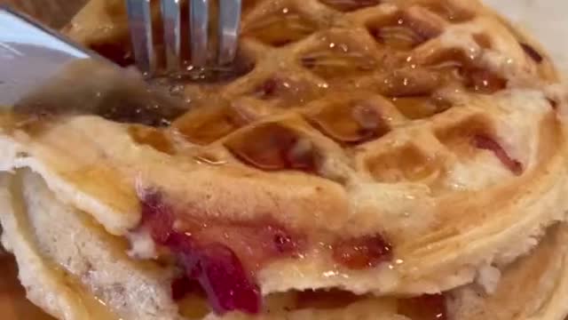 Bacon waffles 😮💨