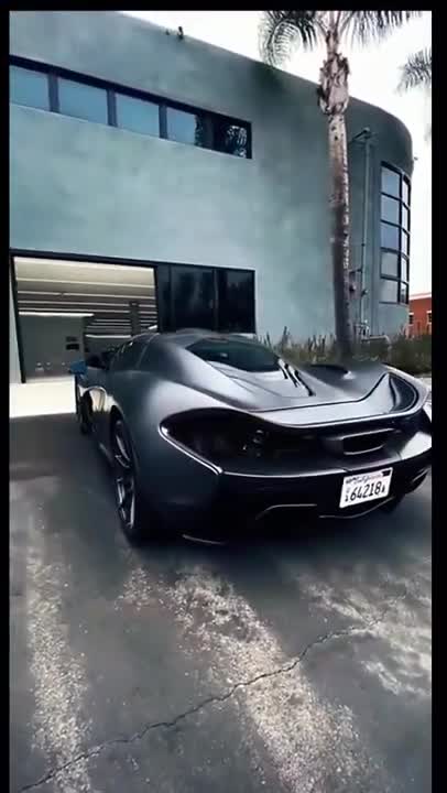 McLaren P1