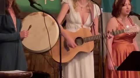 Irish Canadian grown up girl guides