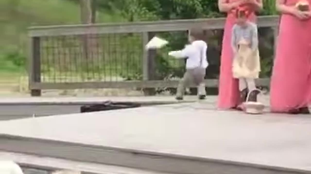 Funny wedding kids