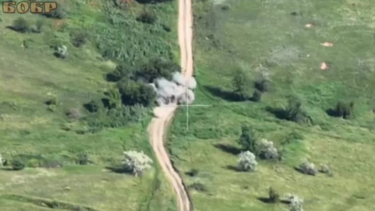 π·πΊπΊπ¦ FPV drone destroys the Humvee SUV of the Armed Forces of Ukraine