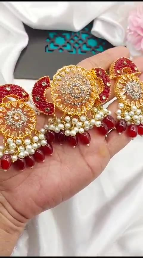 Elegant stylish beautiful artificial jewellery