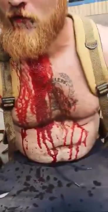 NOW - Armed mob of migrants has taken to the streets of Stoke, England