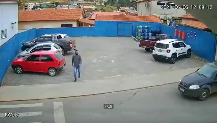 funny clip man vs dog
