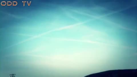 Chemtrails are a real thing.