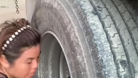 Changing and repairing truck tire