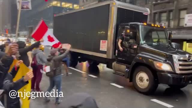 NEW YORK STAND WITH CANADA IN PROTEST