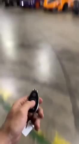 Rich people's life vs Poor people´s life