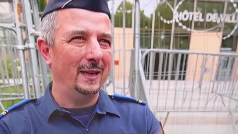 FRANCE – Local Police Chief on Sky:They (muslim migrant rioters) want to kill us”