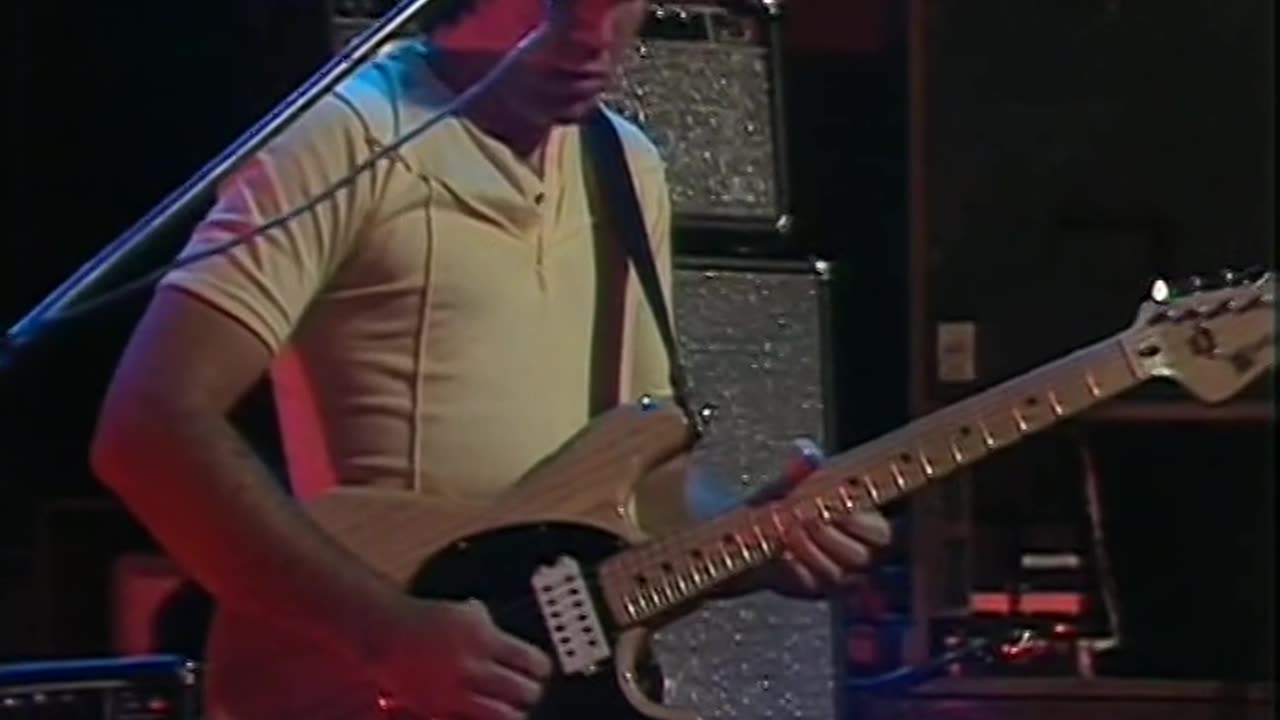 BBC The Old Grey Whistle Test - Eric Clapton (1977)