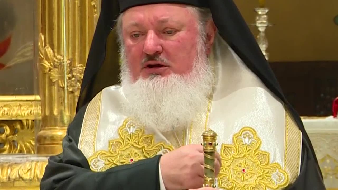 Ereticul Ecumenist Varlaam Merticariu Schismatic,Apostat,Antihrist,Batjocoritor al Semnului Sv.Cruci