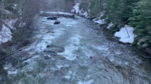 Bridge Views of Roaring River in Winter – Tamanawas Falls – Mount Hood – Oregon – 4K