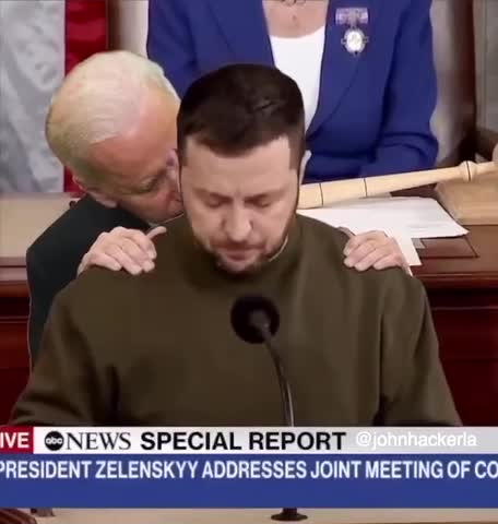 Zelensky makes the same noises during his bathroom breaks