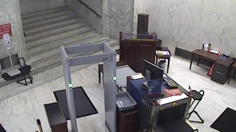 3091RHOBGRLowerIndepAveDoor_2021-01-06_08h40min01s913ms.mp4