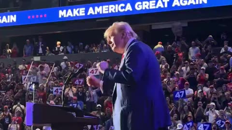 Trump Adds New Wrinkle To Signature Dance Move During AZ Rally