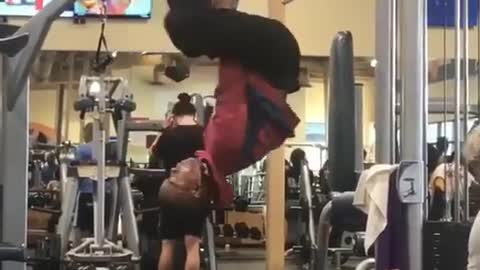How to Gain Muscle FAST in the Description