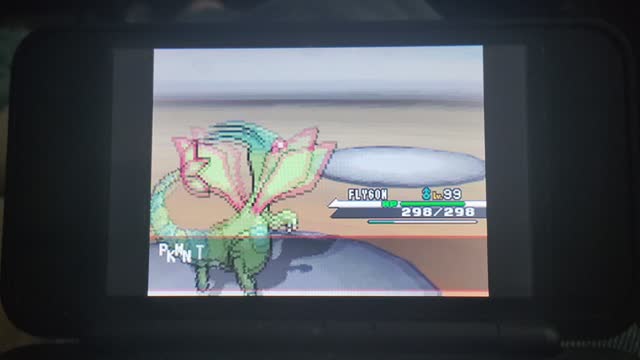 Pokemon White:Battle with Cynthia The Sinnoh Champion in Unova