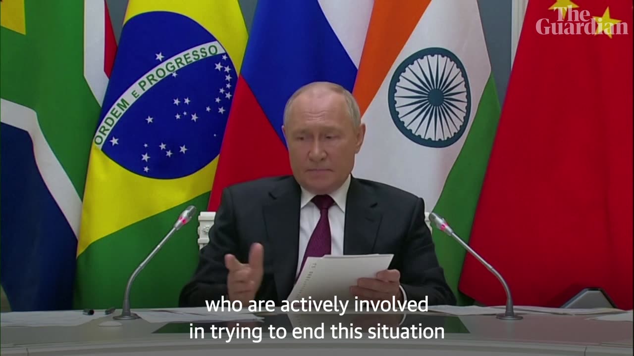 Putin defend invesion of ukraine and blemas the west