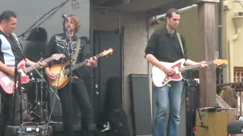 KFJC 89.7 FM — International Surf Rock Sunday #3