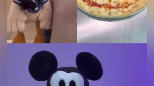 Micky and Donald like pizza